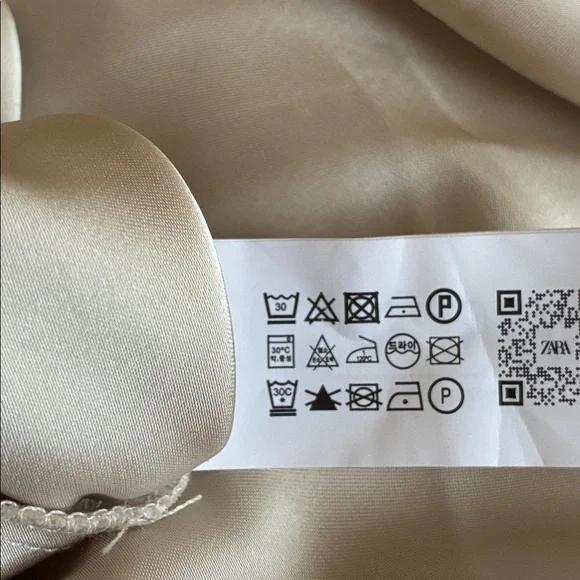 NWT. Zara Champagne Satin Effect Maxi Skirt. Size XS. - Picture 9 of 9